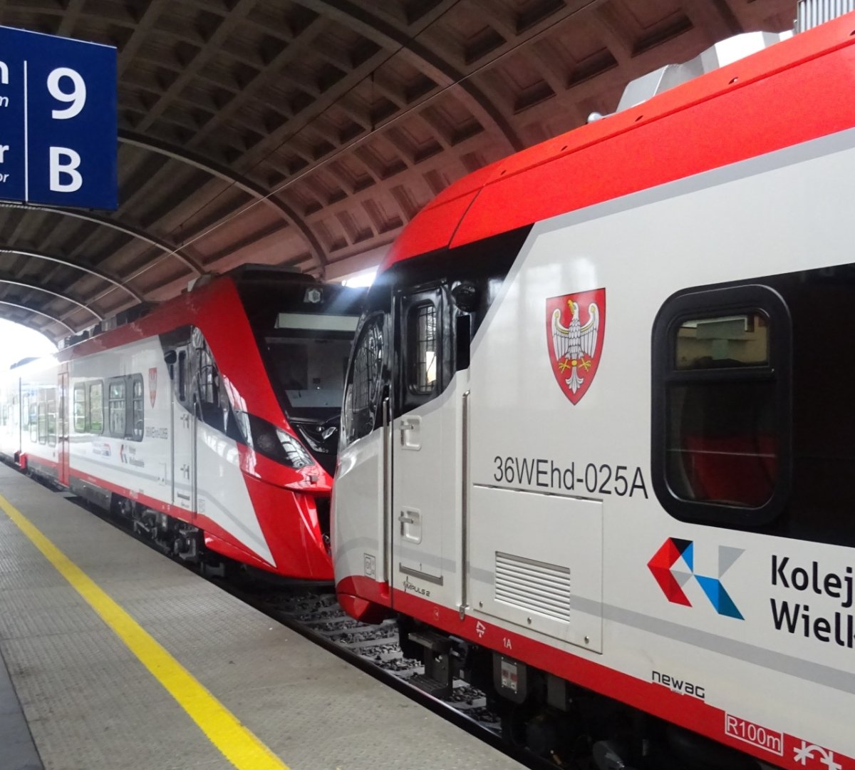 22 grudnia na wielkopolskie trasy wyjechały kolejne dwa nowe pociągi spalinowe „impuls” z nowosądeckiego Newagu.