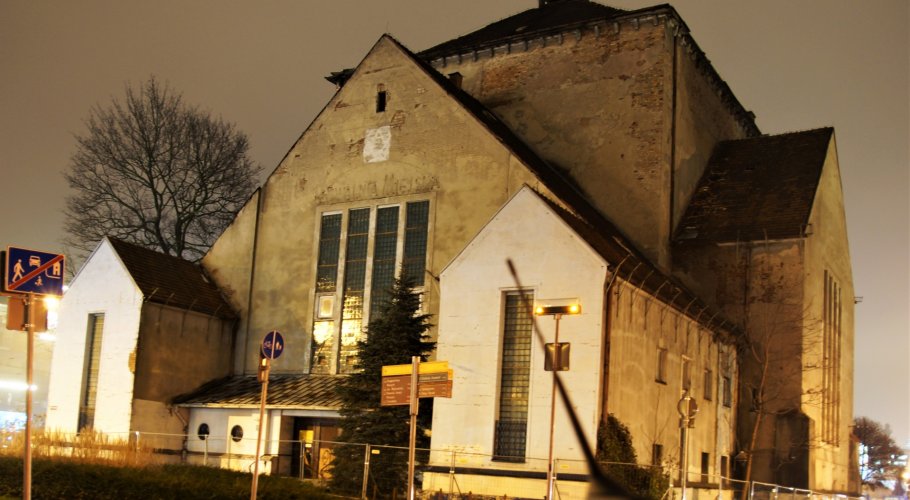 Gmach dawnej synagogi przy ul. Wronieckiej w Poznaniu
