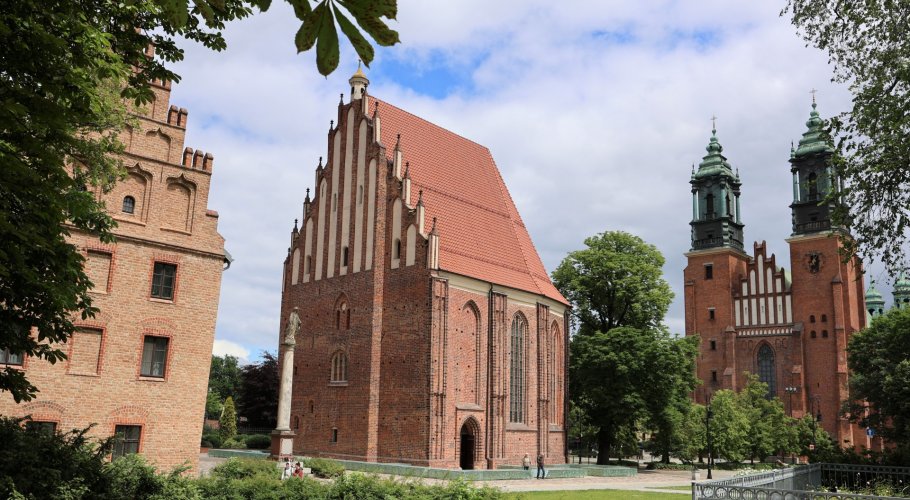 Spacerkiem po Wyspie Katedralnej